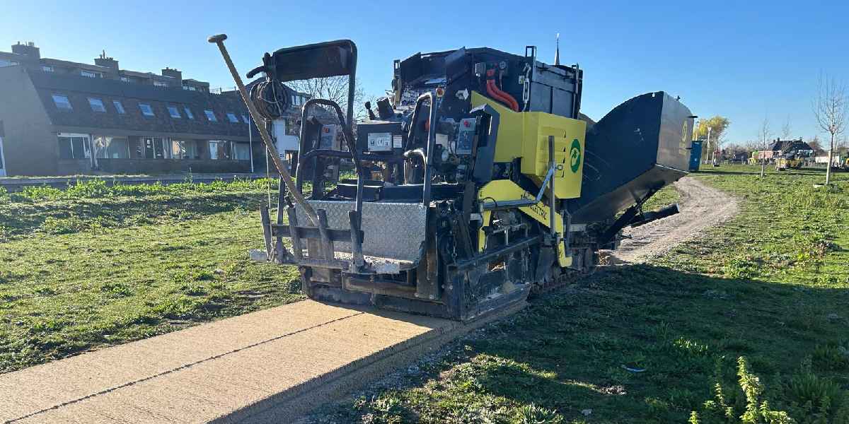 schelpenpad wordt overlaagd met Ecopad